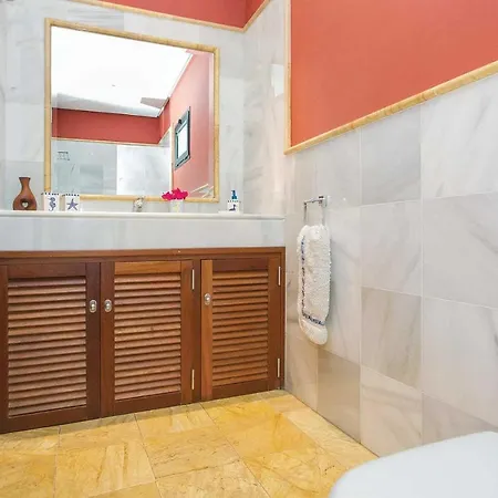 Playa Blanca Sleeps 4 Air Con Wifi * Playa Blanca (Lanzarote)